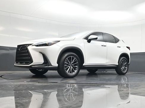 Used 2024 Lexus NX 250 FWD image 59