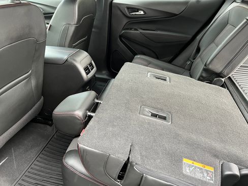 Used 2024 Chevrolet Equinox RS image 18