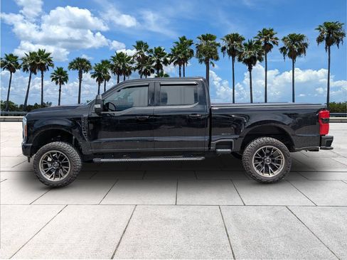 Used 2023 Ford F250 Lariat w/ Lariat Ultimate Package AWD/4WD image 5
