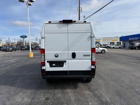 Used 2023 RAM ProMaster 2500 FWD image 8