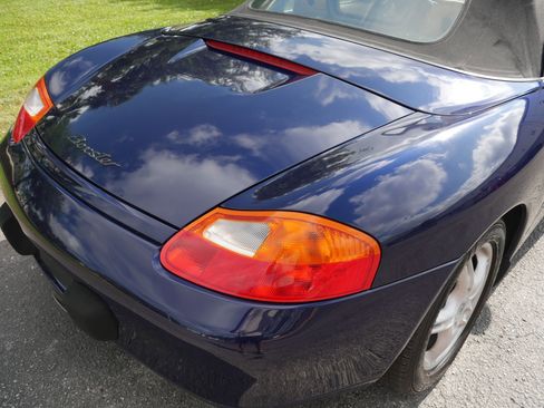 Used 2002 Porsche Boxster RWD image 45