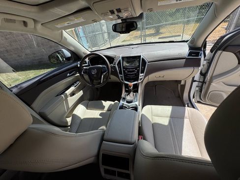 Used 2016 Cadillac SRX Luxury w/ Driver Awareness Package FWD image 25
