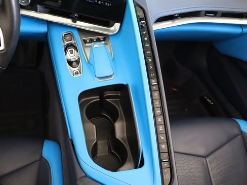 Certified 2021 Chevrolet Corvette Stingray Premium Conv w/ Z51 Performance Package RWD image 27