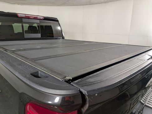 Used 2021 Chevrolet Silverado 3500 High Country w/ Z71 Off-Road Package image 11