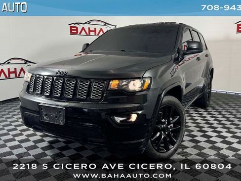 Used 2018 Jeep Grand Cherokee Altitude AWD/4WD image 1