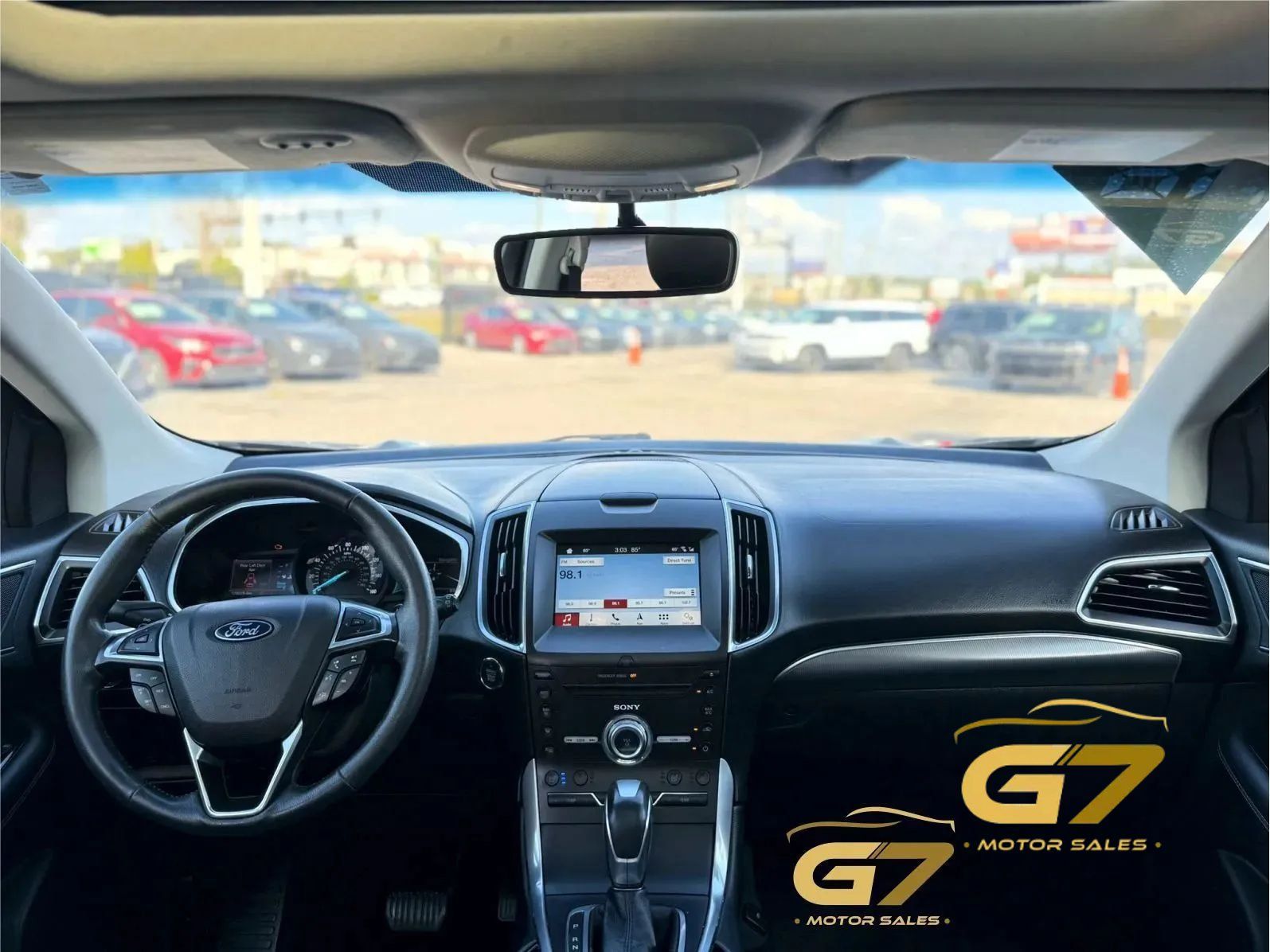 Used 2018 Ford Edge Titanium w/ Equipment Group 301A FWD image 18