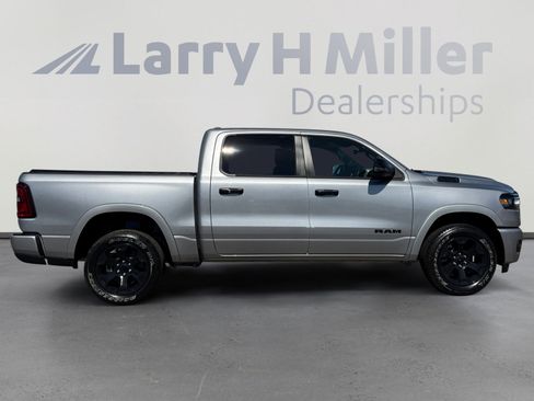 Used 2025 RAM 1500 Big Horn RWD image 6