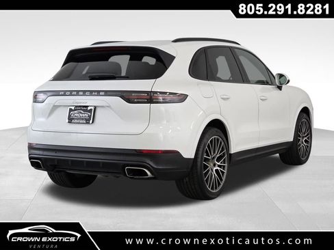 Used 2022 Porsche Cayenne image 7