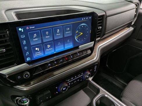 Used 2022 Chevrolet Silverado 1500 RST image 10