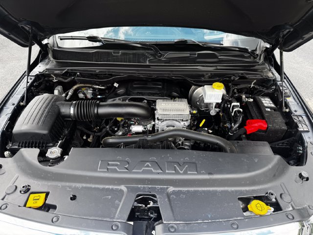 Used 2023 RAM 1500 Limited AWD/4WD image 13