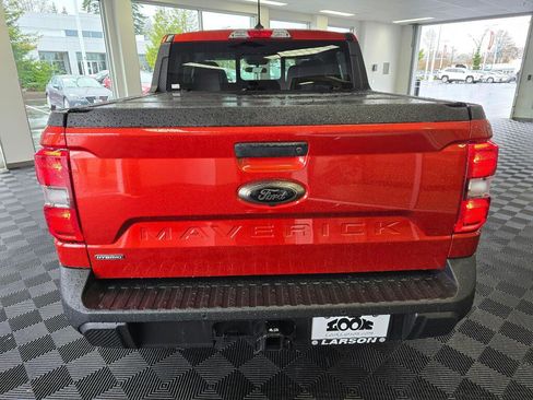 Used 2024 Ford Maverick Lariat w/ Black Appearance Package image 5