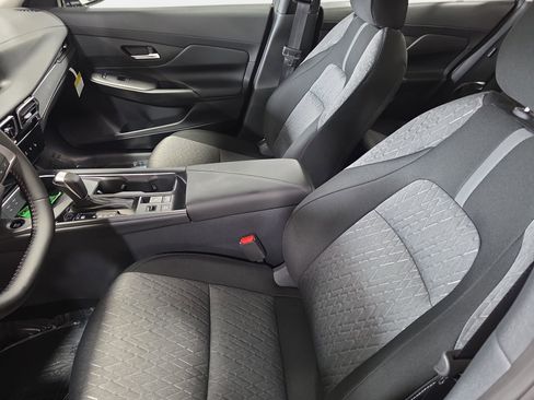 New 2026 Nissan Sentra SV w/ SV Convenience Package FWD image 14