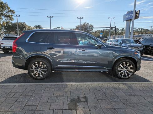 Used 2025 Volvo XC90 B6 Plus image 8