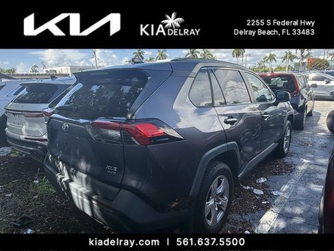Used 2019 Toyota RAV4 XLE w/ Convenience Package AWD/4WD image 2