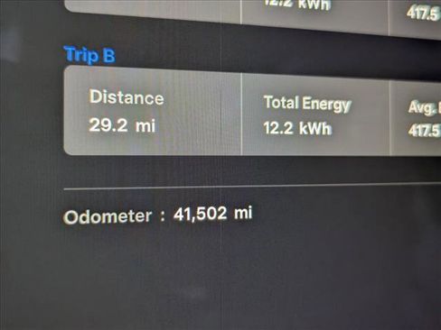 Used 2022 Tesla Model X image 12