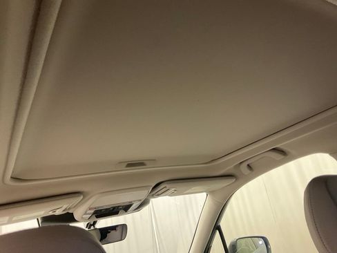 Certified 2024 Subaru Forester Limited w/ Convenience Package image 31