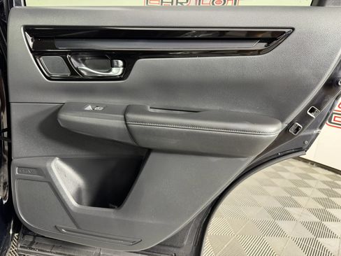 Used 2025 Honda CR-V EX-L image 44