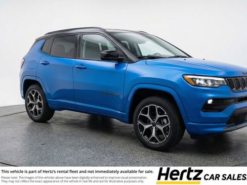 Used 2025 Jeep Compass Limited AWD/4WD image 1