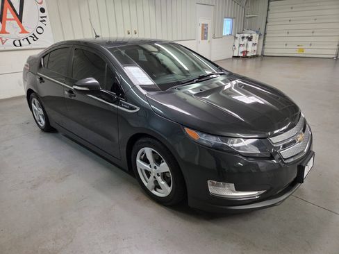 Used 2014 Chevrolet Volt Premium w/ Premium Trim Package FWD image 15