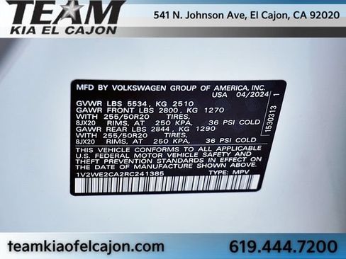 Used 2024 Volkswagen Atlas Cross Sport SE FWD image 31