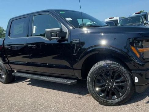 New 2026 Ford F150 XLT w/ Equipment Group 302A MID AWD/4WD image 8