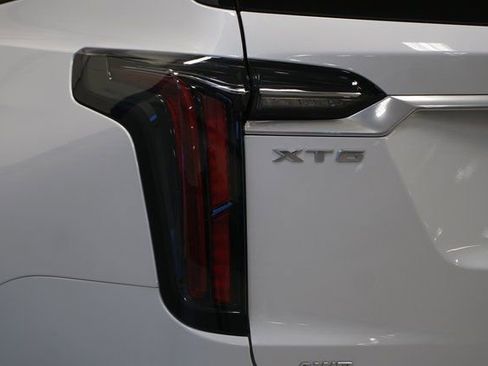 New 2025 Cadillac XT6 Sport image 4