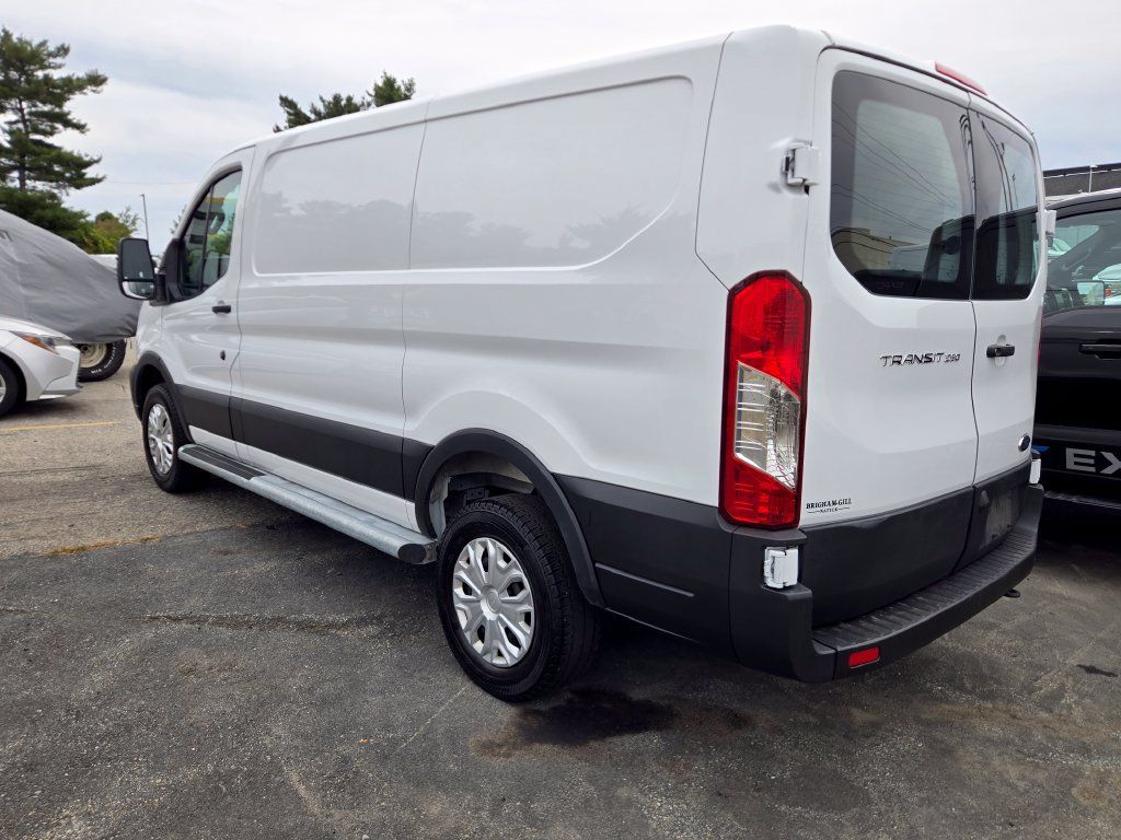 Used 2025 Ford Transit 250 Low Roof w/ Exterior Upgrade Package RWD image 12