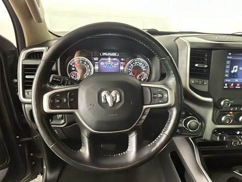 Used 2020 RAM 1500 Big Horn AWD/4WD image 18
