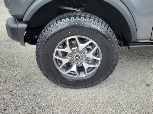 Certified 2025 Ford Bronco Badlands AWD/4WD image 5