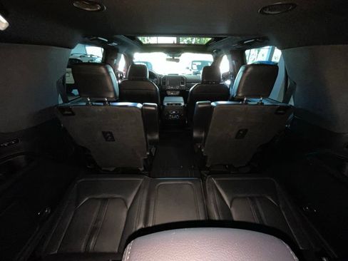 Used 2021 Ford Expedition Limited AWD/4WD image 27