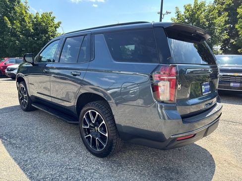 Used 2021 Chevrolet Tahoe RST w/ Luxury Package AWD/4WD image 3