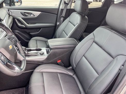 Used 2025 Chevrolet Blazer LT w/ Sound & Technology Package image 16