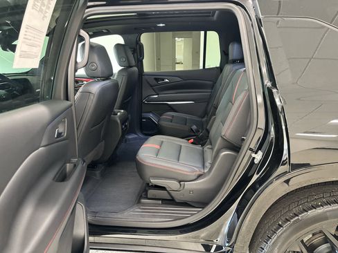 Used 2024 Chevrolet Traverse RS w/ LPO, Floor Liner Package image 15