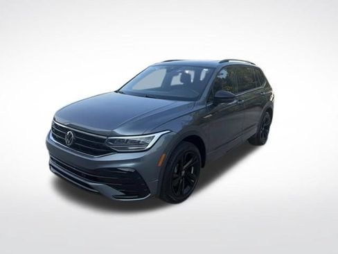 Used 2023 Volkswagen Tiguan SE R-Line FWD image 7