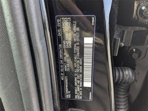 Used 2019 Volvo S60 T5 R-Design image 31