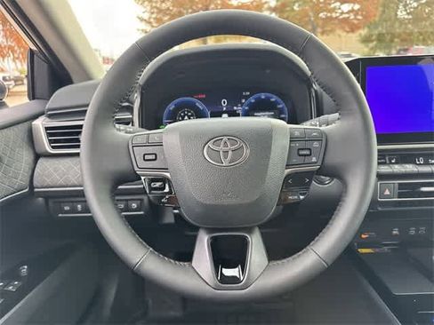 New 2026 Toyota Camry XLE image 18