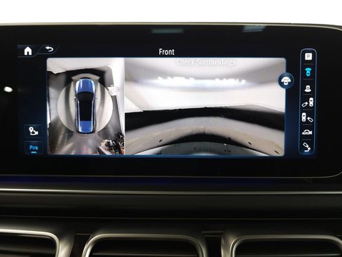 Used 2024 Mercedes-Benz GLS 63 AMG 4MATIC image 21