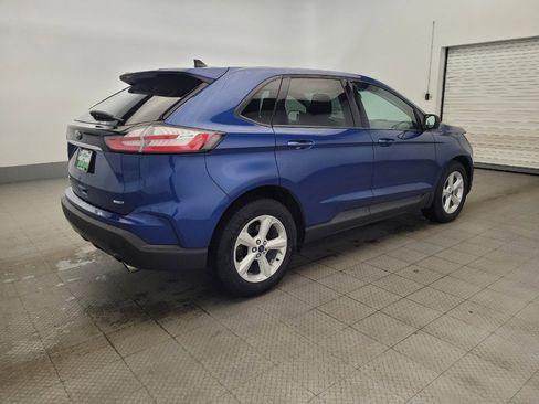 Used 2020 Ford Edge SE image 10