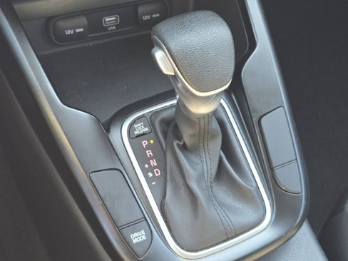 Used 2020 Kia Soul LX FWD image 27