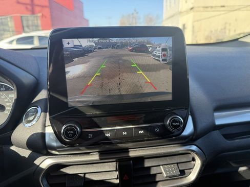 Used 2018 Ford EcoSport SE w/ SE Convenience Package image 20