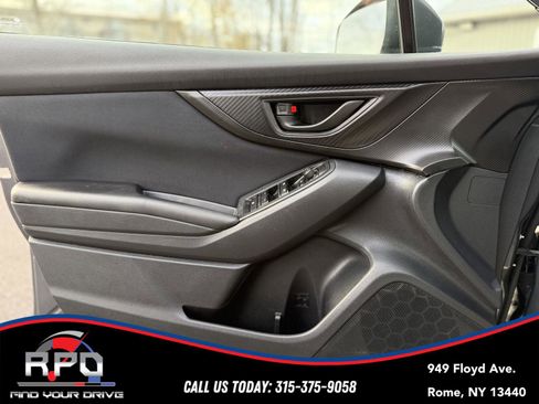 Used 2018 Subaru Impreza 2.0i Premium image 27