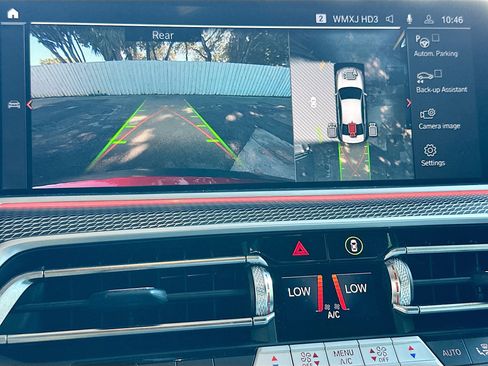 Certified 2023 BMW X6 xDrive40i w/ Executive Package image 14