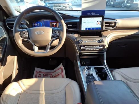 Certified 2020 Ford Explorer Platinum image 9
