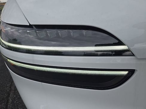 Used 2026 Genesis GV70 3.5T Sport Prestige image 13