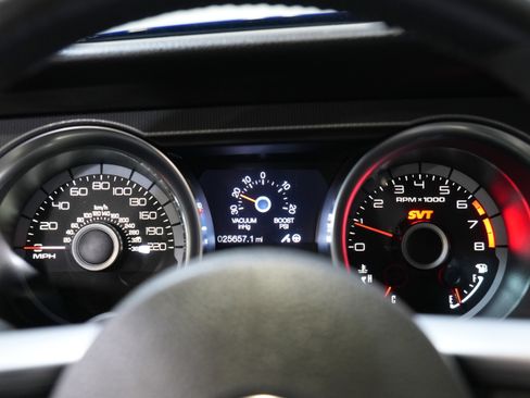 Used 2013 Ford Mustang Shelby GT500 image 36