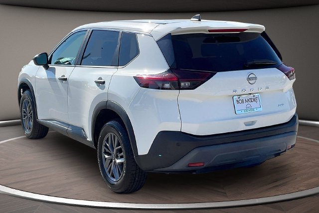 Used 2023 Nissan Rogue S AWD/4WD image 10