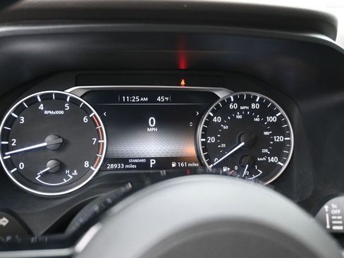 Used 2023 Nissan Rogue SV image 21