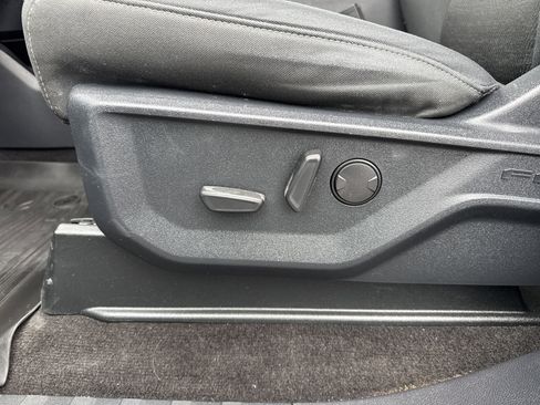 Used 2022 Ford F150 XLT w/ Equipment Group 302A High image 22