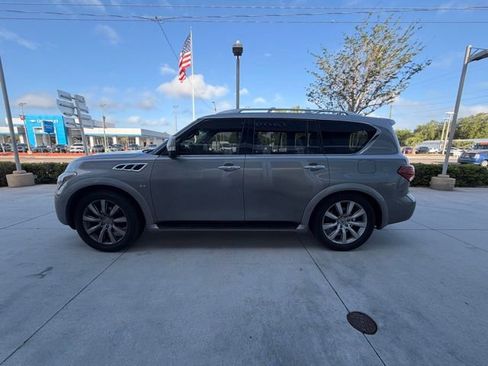 Used 2014 INFINITI QX80 4WD w/ Theater Package image 16