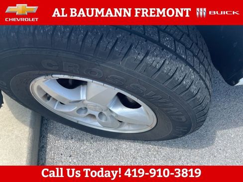 Used 2008 Kia Sorento 2WD image 5